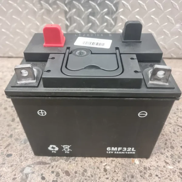 Batería Acido/plomo 32 Ah 12v Para Generadores Diesel Hyundai - Imagen 2